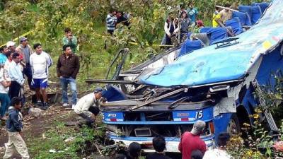 Al menos veinte heridos en accidente entre dos autobuses en Quito Al menos veinte heridos en accidente entre dos autobuses en Quito