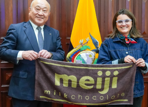 $!A inicios de este año, se celebró un siglo de alianza entre cacaoteros ecuatorianos y la gigante productora de chocolate de Japón.