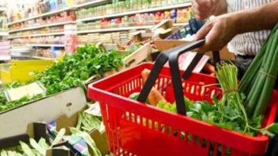 El costo de la canasta básica no se ve afectada por el precio de los combustibles El costo de la canasta básica no se ve afectada por el precio de los combustibles