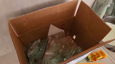 Sujeto se cortó el brazo cuando huía de una casa que intentó asaltar en Ricaurte, norte de Cuenca Sujeto se cortó el brazo cuando huía de una casa que intentó asaltar en Ricaurte, norte de Cuenca