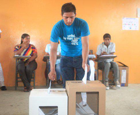 Jóvenes de 16 a 17 años habilitados para sufragar en elecciones 2023 recibirán capacitación