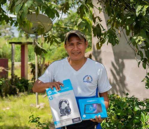 Con acceso a internet en comunidades de la Amazonía se busca reducir la brecha digital