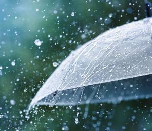 Paraguas para proteger de la lluvia.