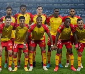 Jugadores de Aucas antes del partido ante Emelec por LigaPro 2926.