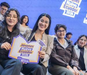 Becas Jóvenes del Nuevo Ecuador 2026: ¿Cómo postular para recibir el beneficio económico?