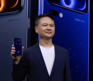 Los nuevos teléfonos incorporan un sensor principal de 200 MP y un teleobjetivo de la misma resolución.