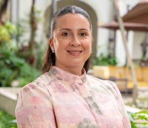 Valeria Naveda Hidalgo es la actual vicepresidenta del Comité Empresarial Ecuatoriano.