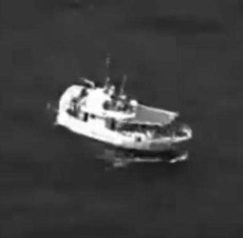EE.UU. y Ecuador hunden un barco presuntamente utilizado por Los Choneros