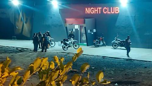 Triple crimen en un night club en Manabí deja tres muertos y un herido