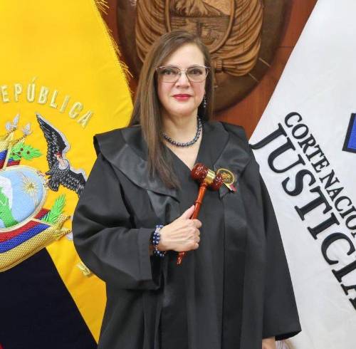 Daniella Camacho anuncia acciones tras su descalificación del concurso para Fiscal.