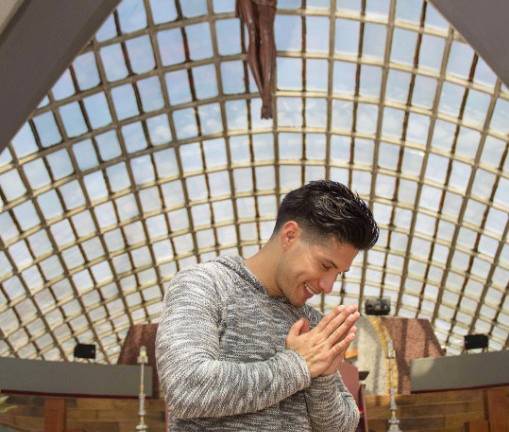 El nuevo look de Chino causa polémica en Instagram