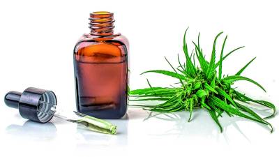 Productos con CBD se toman las perchas Productos con CBD se toman las perchas