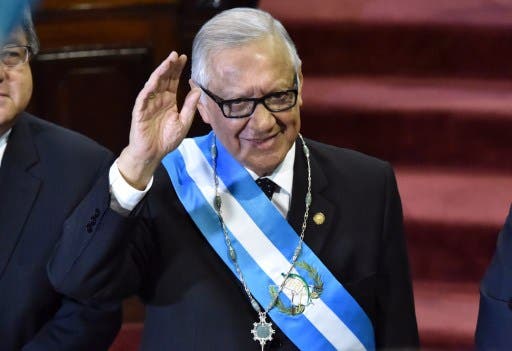 EE.UU. apoyará a nuevo presidente de Guatemala