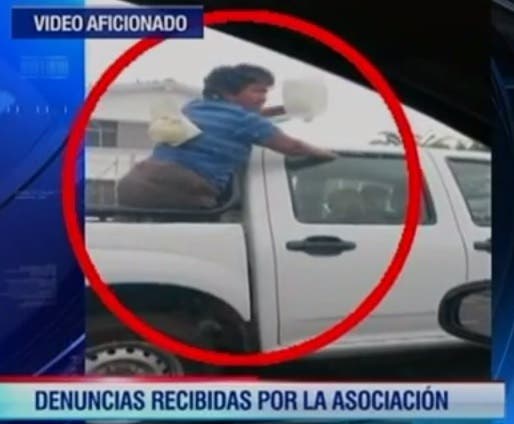 Un video aficionado capta presunto abuso de autoridad de policía metropolitana de Guayaquil