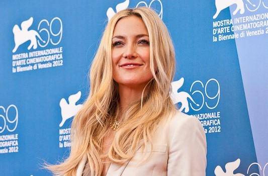 Kate Hudson anunció su compromiso con el músico Danny Fujikawa