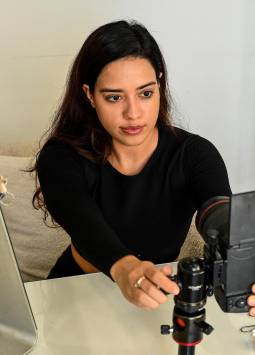 Foto de la influencer de redes sociales de Belleza y vida y estilo, Debasree Banerjee, en la India.