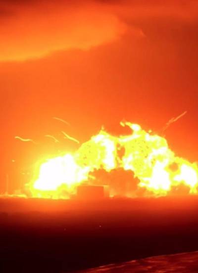 Fotografía que muestra la explosión registrada en la base aeroespacial.