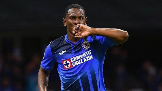 Bryan ‘Cuco’ Ángulo fue atacado a tiros cuando iba a entrenar con Liga de Portoviejo