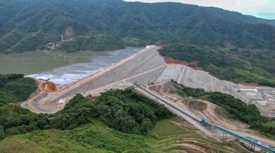Proyecto Mirador y la controversia por la que podría ser la presa de desechos mineros más alta del mundo, la relavera Tundayme