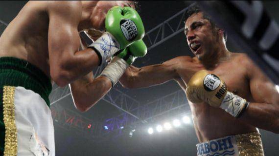 VIDEO: El espeluznante knockout que llevó al excampeón mundial de boxeo Moisés Fuentes al hospital