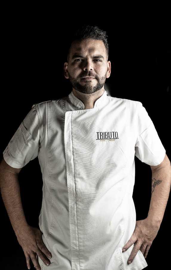 $!El chef venezolano Luis Maldonado, quien dirige las cocinas de los restaurantes Tributo, en Quito, y Bos by Tributo, en Guayaquil.