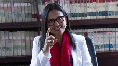 Natasha Rojas promete construir una universidad, pasajes diferenciados y seguro de accidentes para ciclistas Natasha Rojas promete construir una universidad, pasajes diferenciados y seguro de accidentes para ciclistas