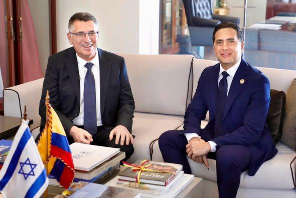 $!El canciller Roberto Kury recibió el pasado 5 de agosto en Quito a su homólogo de Israel, Gideon Sa’ar, en el marco de una visita oficial al Ecuador.