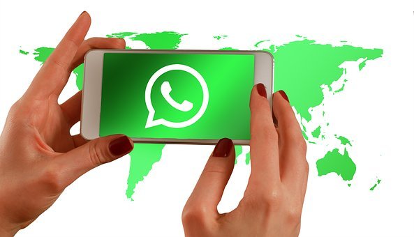 WhatsApp retrasa la actualización de política de privacidad y se anuncia nueva función para hacerle competencia a Telegram