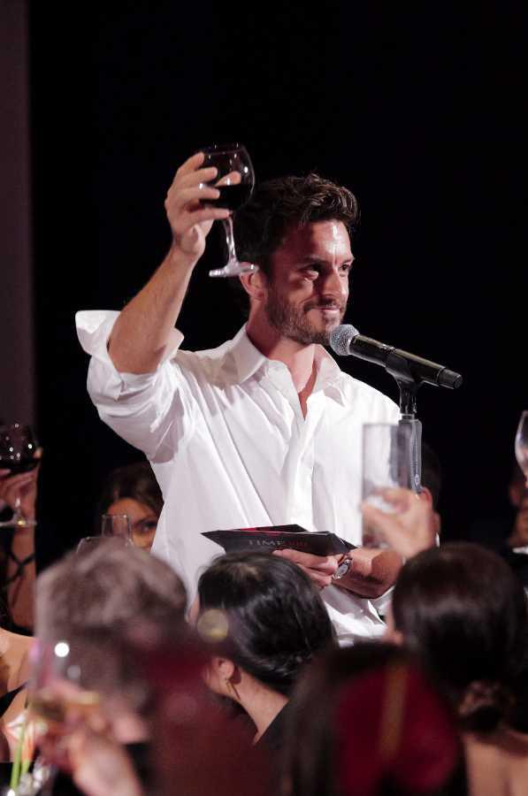 $!Bailey agradeció el reconocimiento con humor durante su paso por el show de Jimmy Fallon.