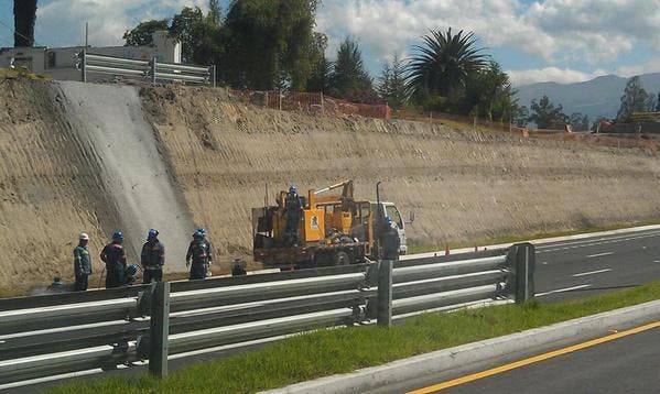 La Ruta Viva, que conecta a Quito y al aeropuerto de Tababela, está lista