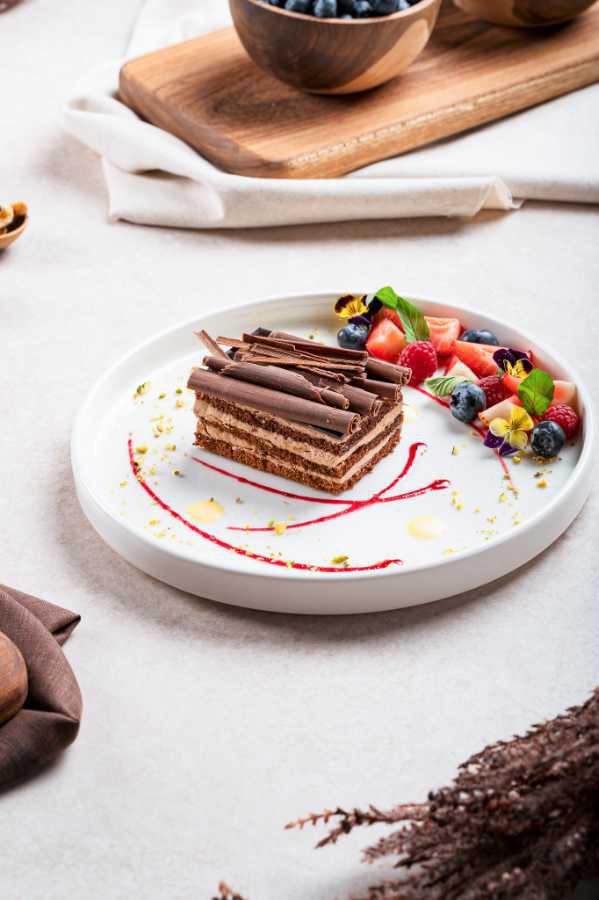 $!La noche también se celebra con dulzura, los postres no faltan en las propuestas gastronómicas para San Valentín.