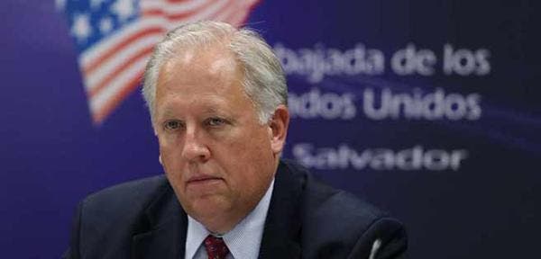 Consejero de EE.UU. está en Caracas para reunirse con Maduro