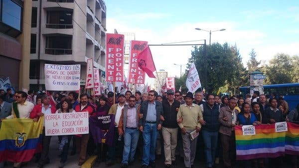 Opositores al régimen marcharon en algunas ciudades