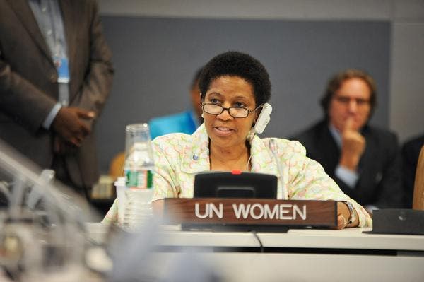 Cumbre de ONU Mujeres en Chile analiza acceso femenino al poder
