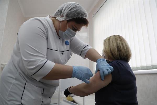 Rusia inicia este sábado la campaña de vacunación contra la COVID-19