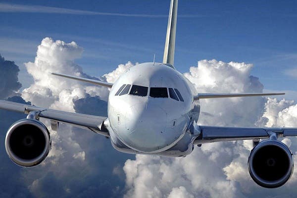 Una brasileña intenta suicidarse en el baño de un avión en pleno vuelo
