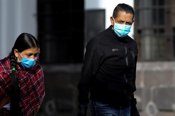 Ecuador destina bonos sociales para familias con ingreso menor a 400 dólares