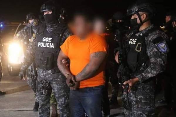 Juez ordena trasladar al líder de la banda R7 a cárcel de Santo Domingo: el sujeto comandó revueltas en otras prisiones