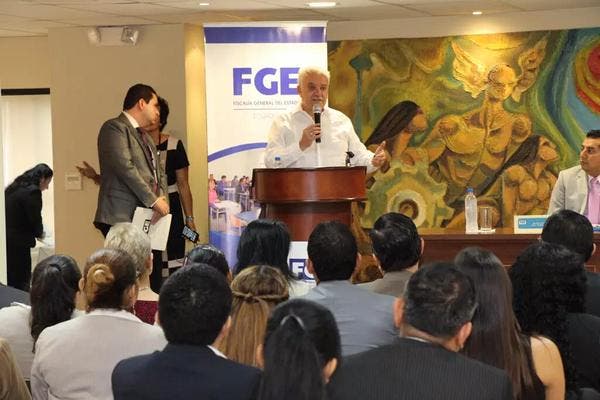 Fiscalía podría suspender cooperación judicial con EE.UU.