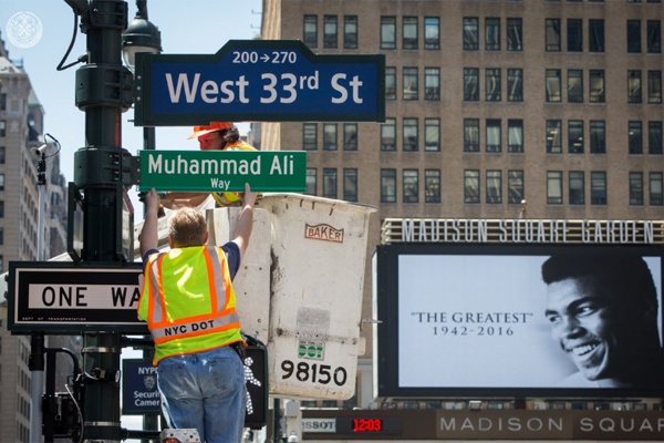 Nueva York honra a Mohamed Ali al bautizar una calle