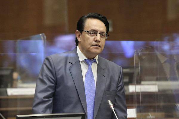 Correísmo busca suspensión de Fernando Villavicencio por tildarlos de “mafiosos”