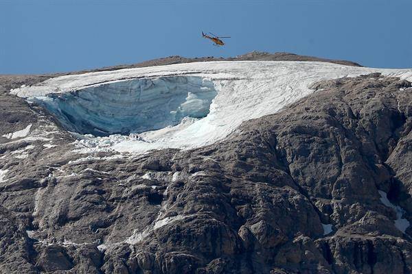 Derrumbe de gigante glaciar en Italia se debe al cambio climático