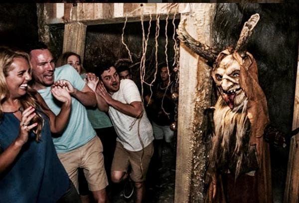 Recorrido desde Orlando por la atracción de Halloween más escalofriante del mundo