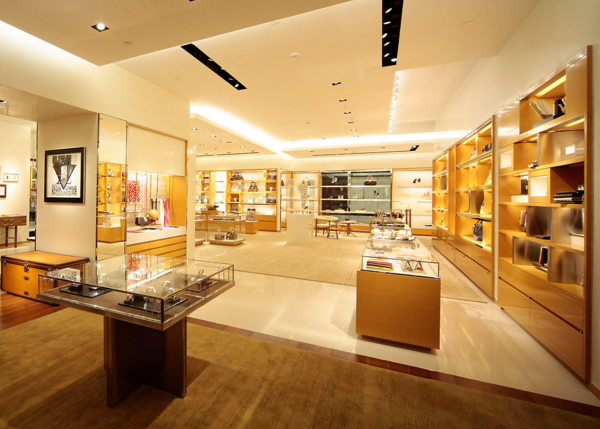 Roban unos 138.000 dólares en tienda de Louis Vuitton en Brasil