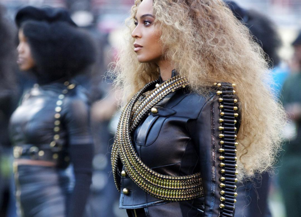 Beyoncé es la nueva víctima del exceso de Photoshop