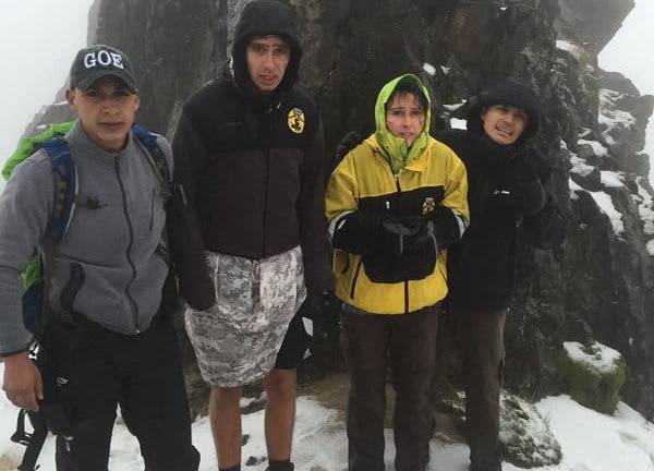 Rescatan a cuatro personas en volcán Rucu Pichincha