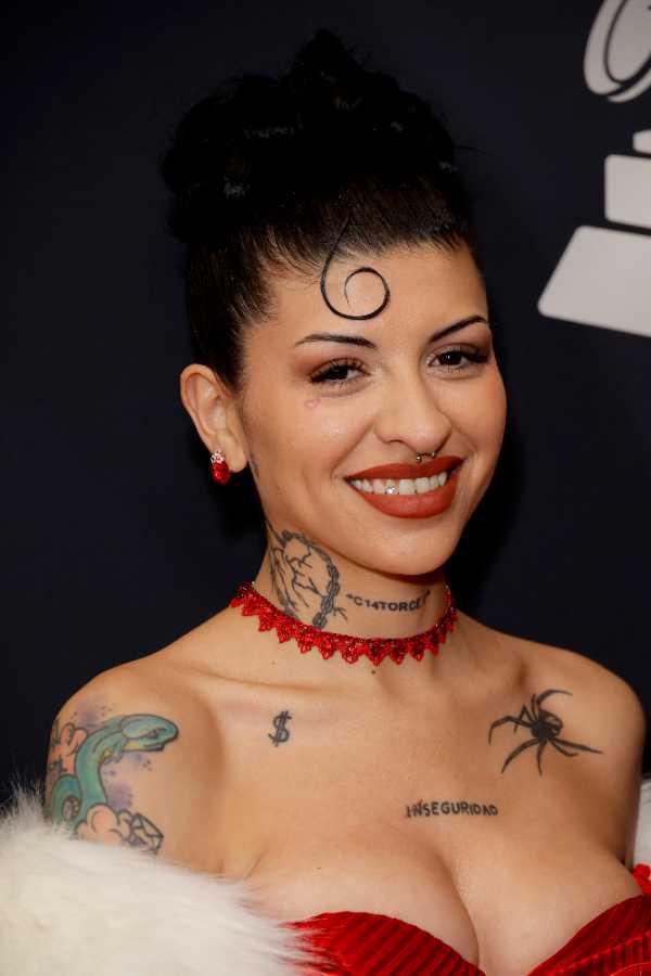 $!La decisión surge en medio de tensiones públicas con su expareja, la artista argentina Cazzu, quien mantiene la custodia de su hija en común, Inti.