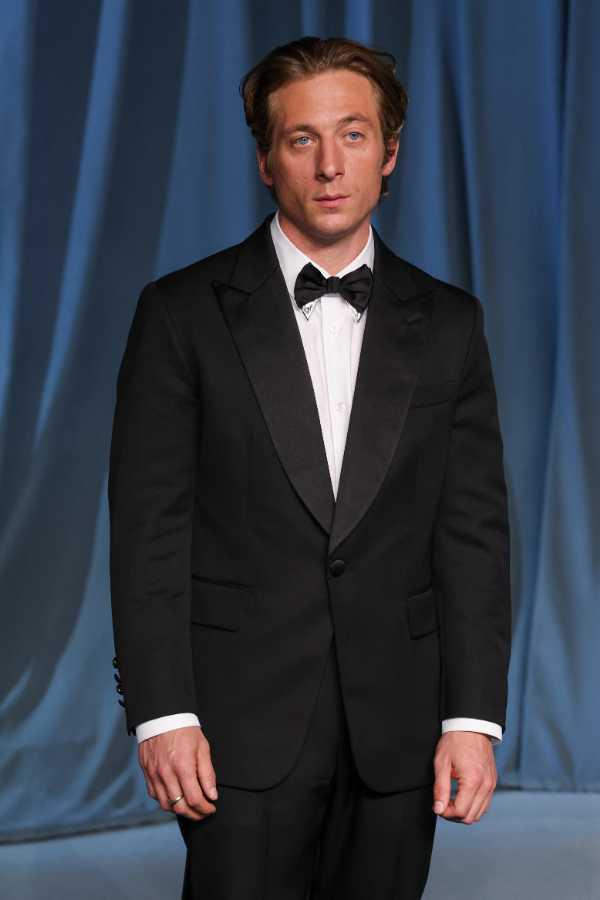 $!Su exdocente Greg Parente lo sorprendió durante el estreno de Springsteen: Deliver Me from Nowhere.