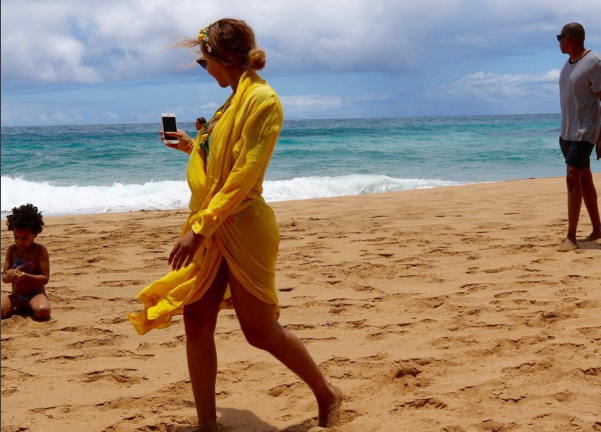 Beyoncé se roba las miradas en Hawai durante sus vacaciones