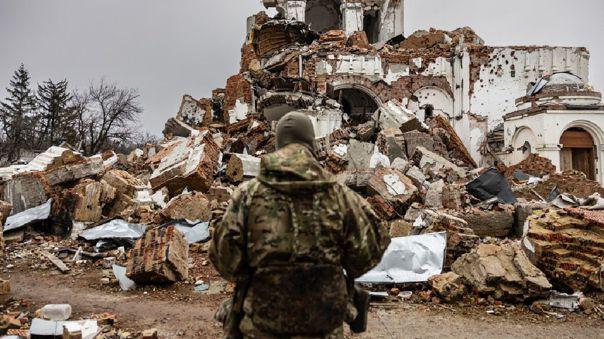 $!César, de 50 años, un ruso que se unió a la legión Libertad de Rusia, en Dolina, este de Ucrania.